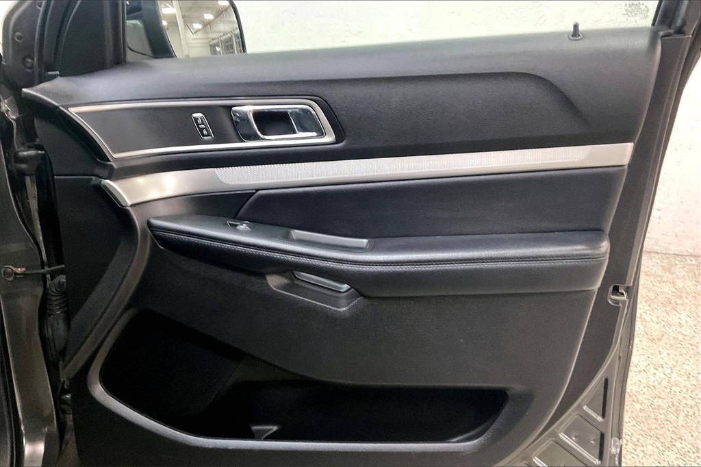 2017 FORD EXPLORER - Image 23