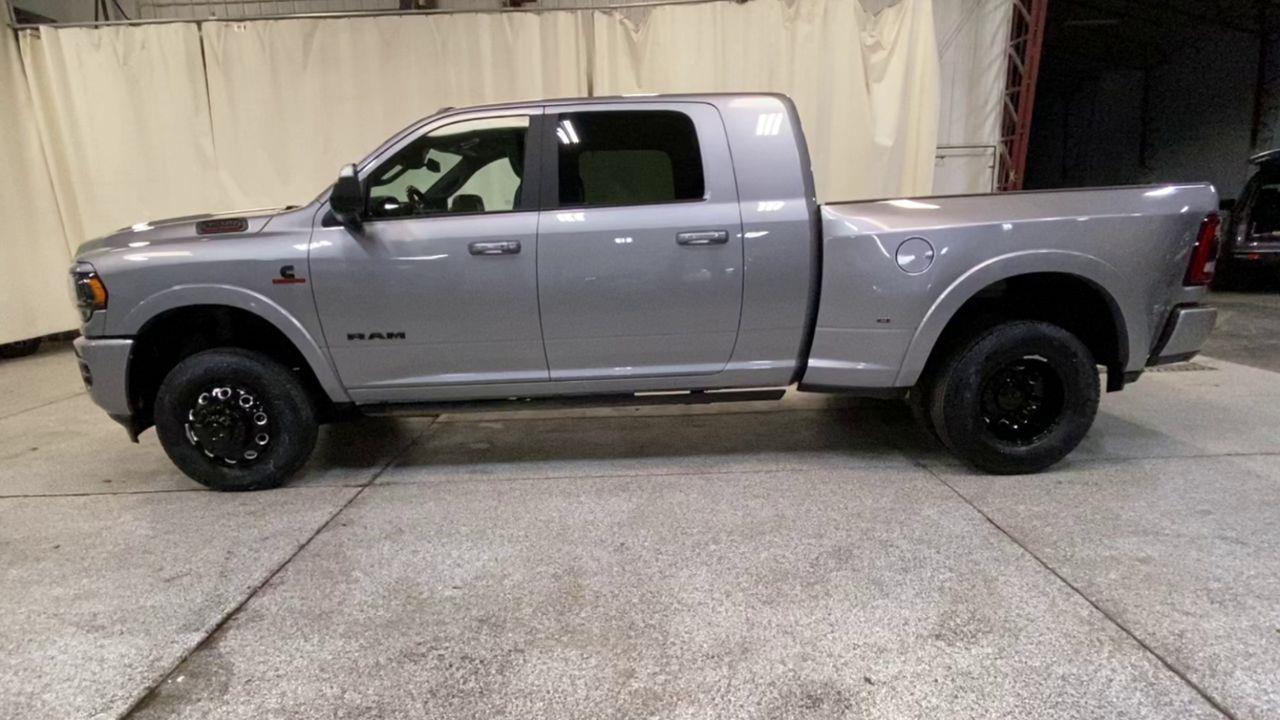 2022 Ram 3500 Limited photo 4