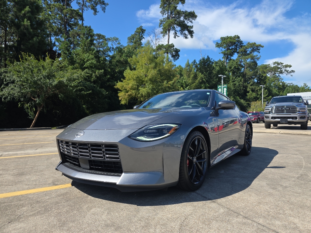 2024 Nissan Z Performance photo 3