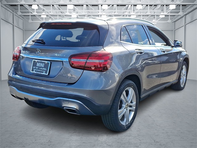 2019 Mercedes Benz GLA 250 4MATIC photo 4