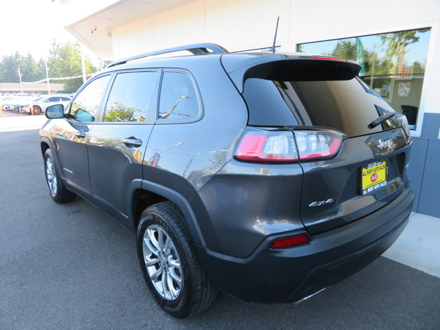 2022 Jeep Cherokee Latitude Lux photo 2