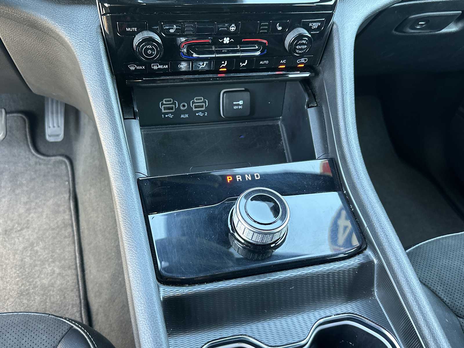 2024 Jeep Grand Cherokee Altitude photo 25