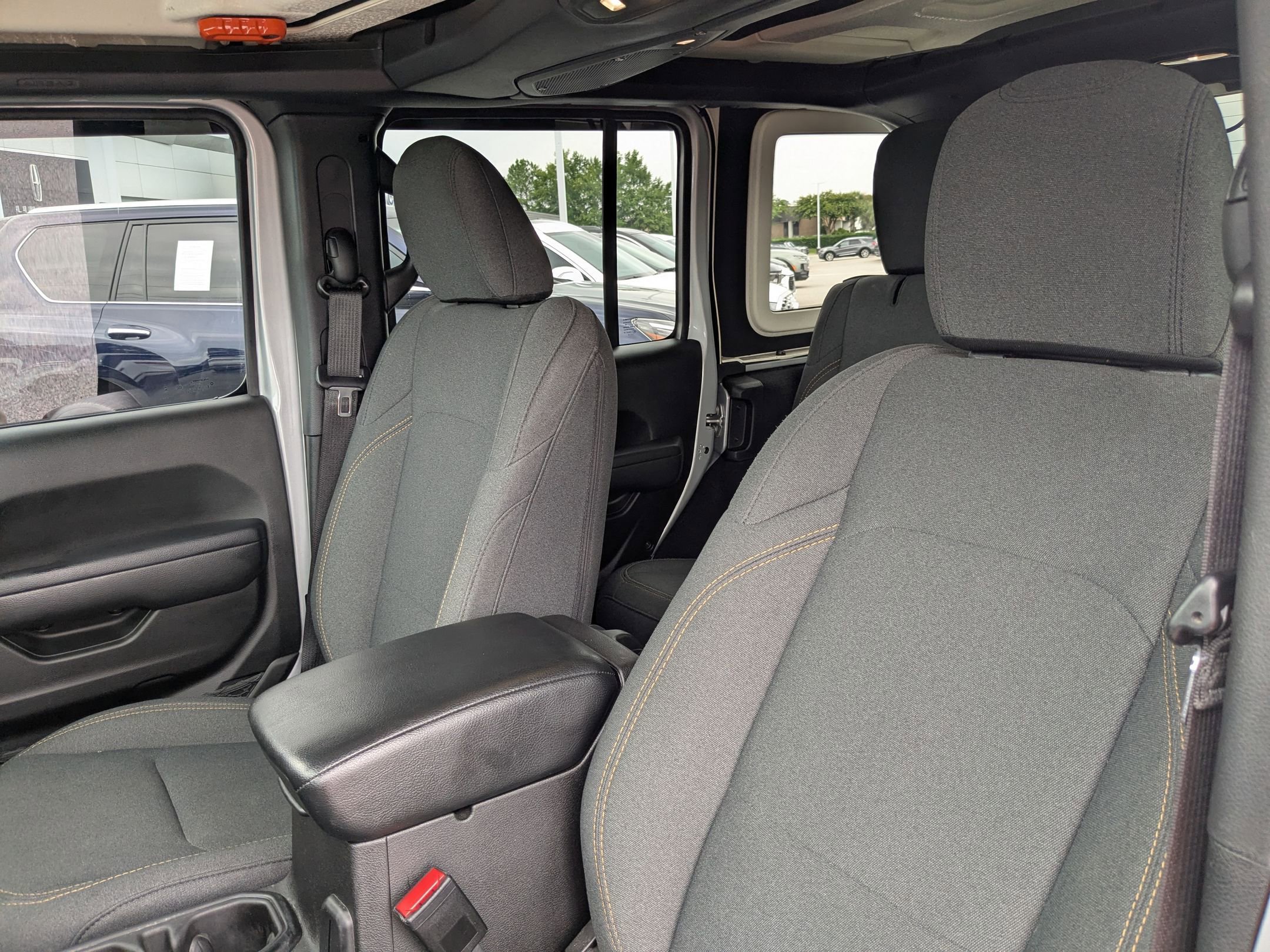 2024 Jeep Wrangler Sport S photo 11