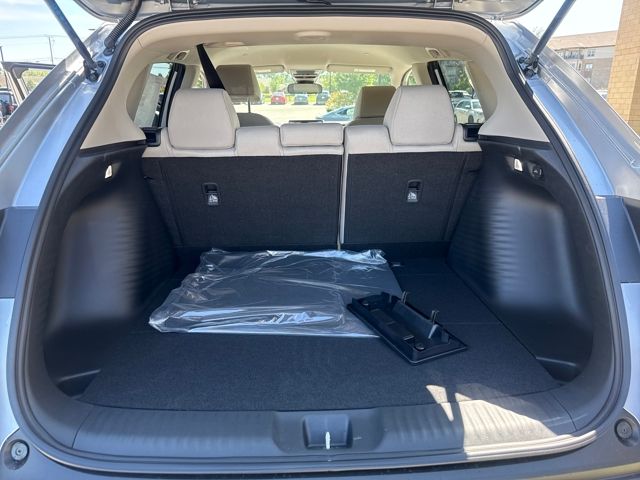 2026 Honda HR-V LX photo 17