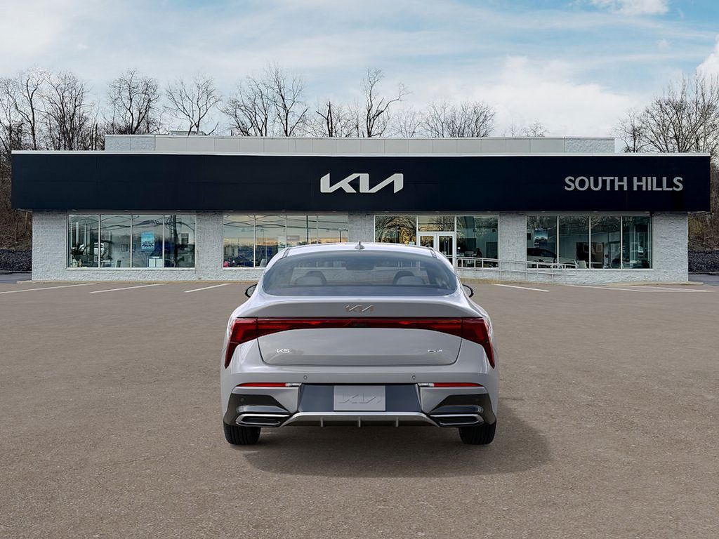 2026 Kia K5 GT-Line photo 3