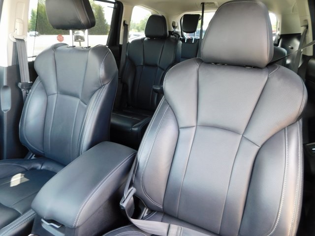 2022 Subaru Ascent Touring photo 15