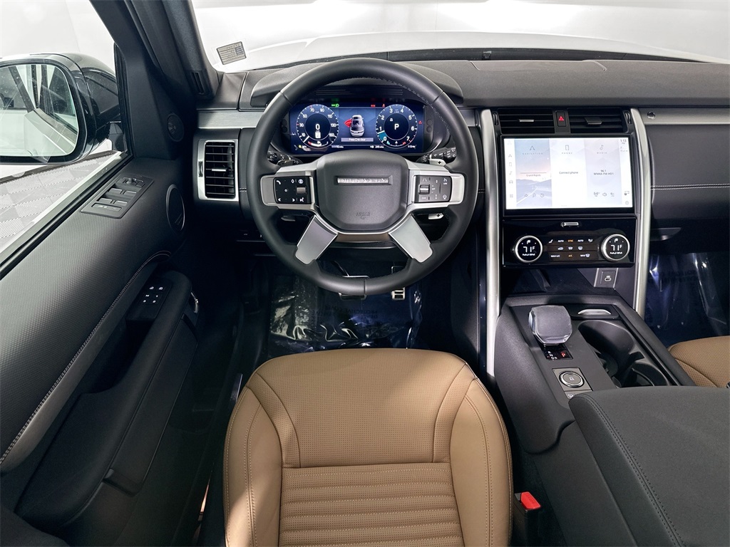 2025 Land Rover Discovery SE photo 23