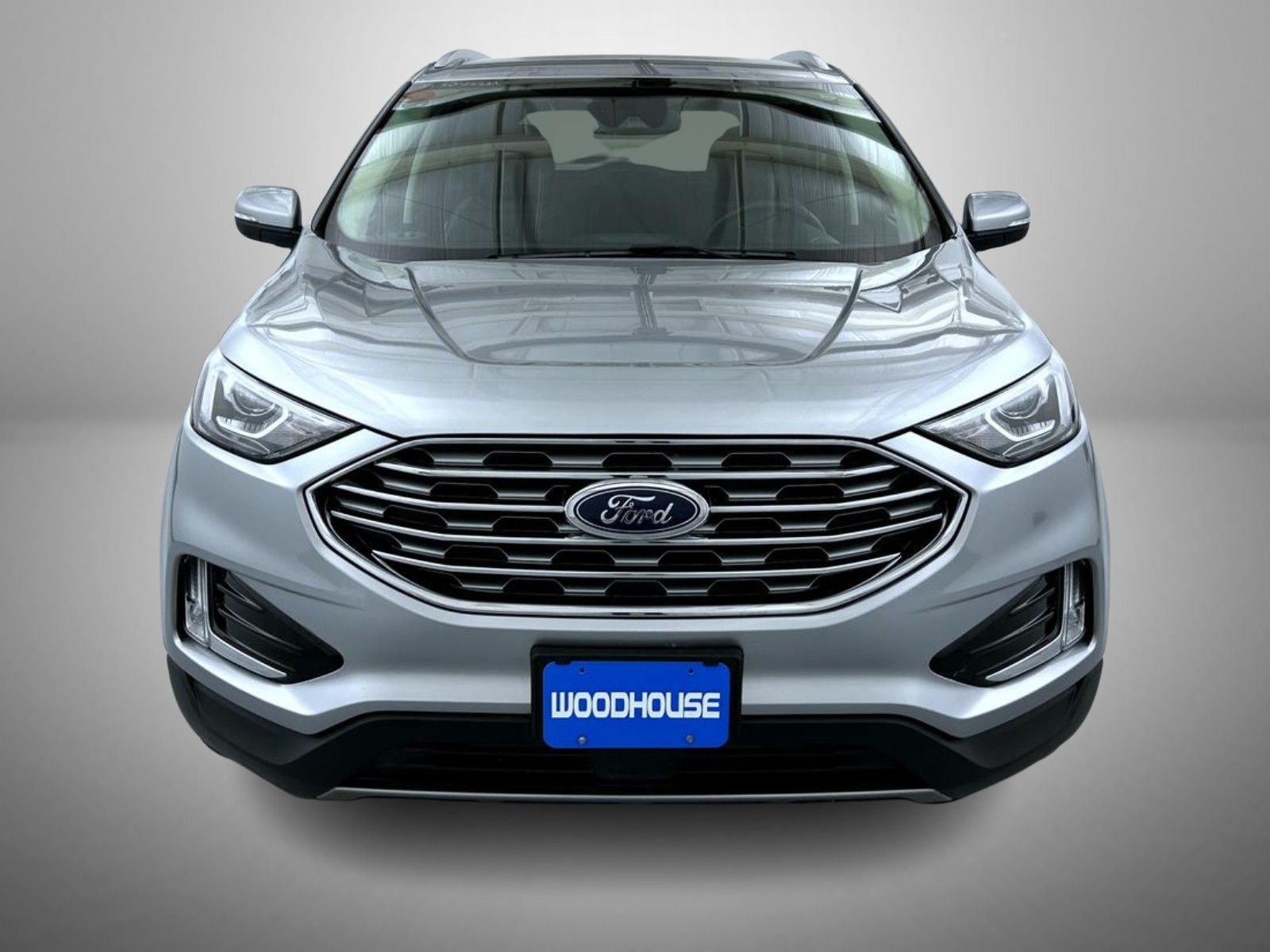2020 Ford Edge SEL photo 2