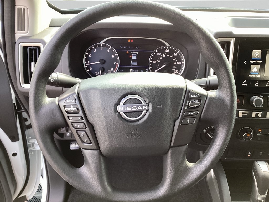 2025 Nissan Frontier SV photo 18