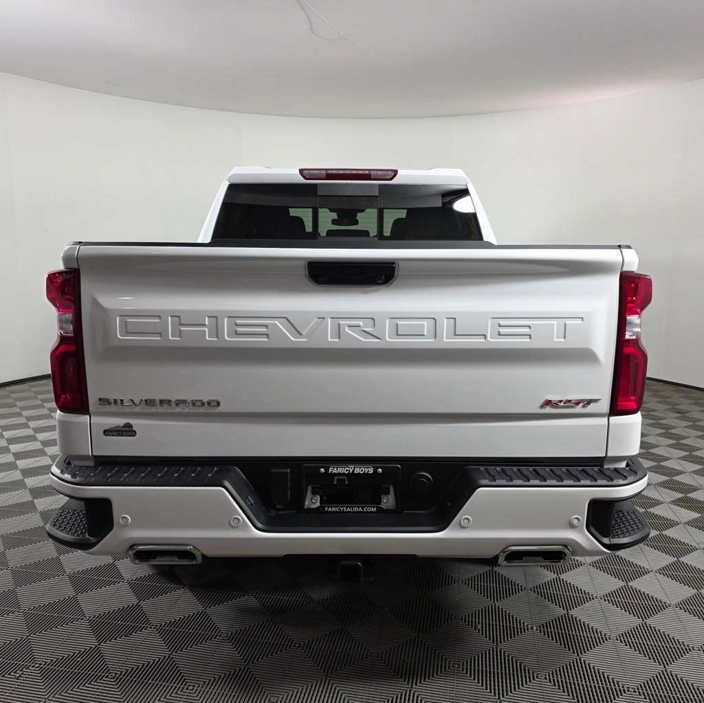 2025 Chevrolet Silverado 1500 RST photo 4