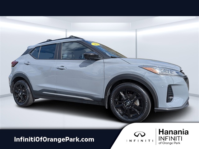 2023 Nissan Kicks SR