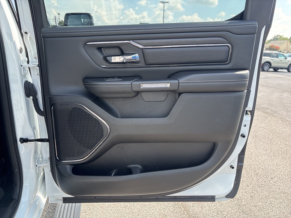 2023 Ram 1500 Limited photo 11