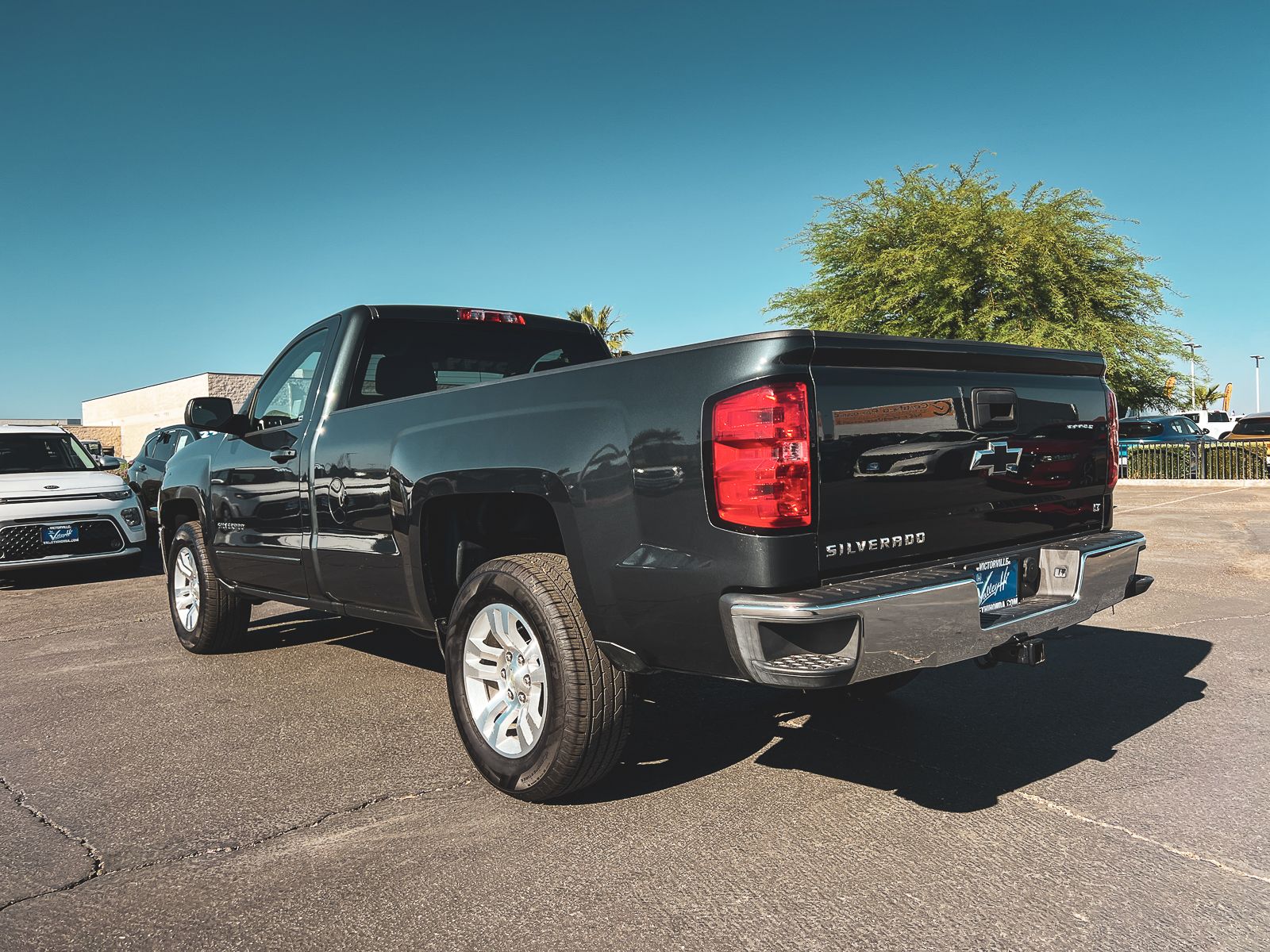 2018 Chevrolet Silverado 1500 LT photo 5