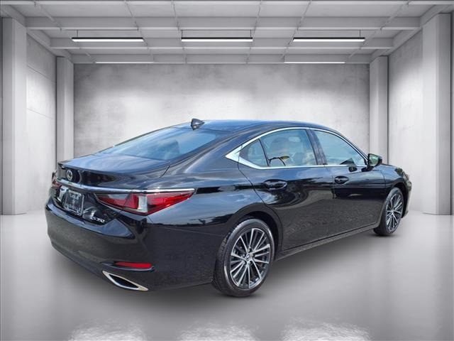 2024 Lexus ES 350 Premium photo 4