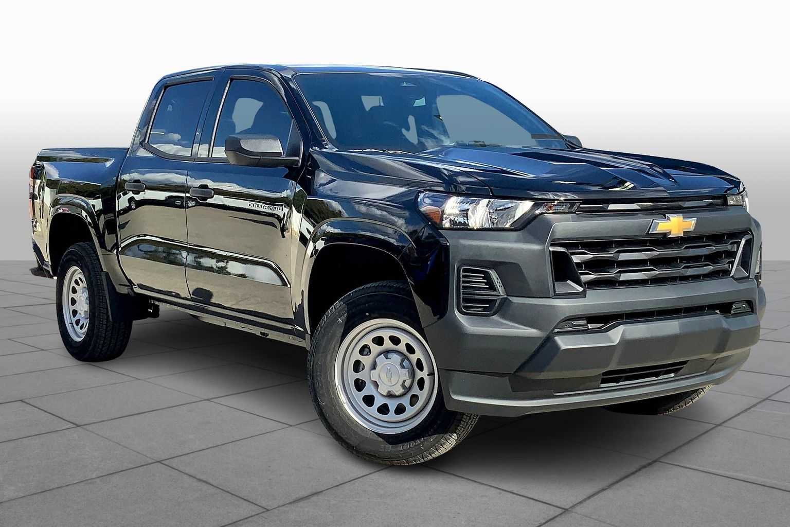 2026 Chevrolet Colorado Work Truck photo 2