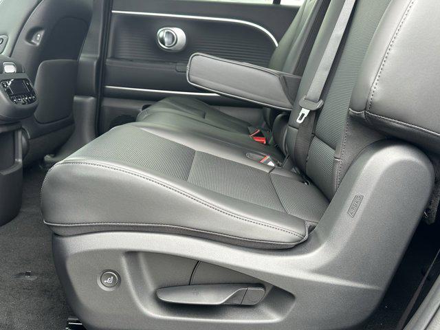 2026 Hyundai Ioniq SEL photo 17