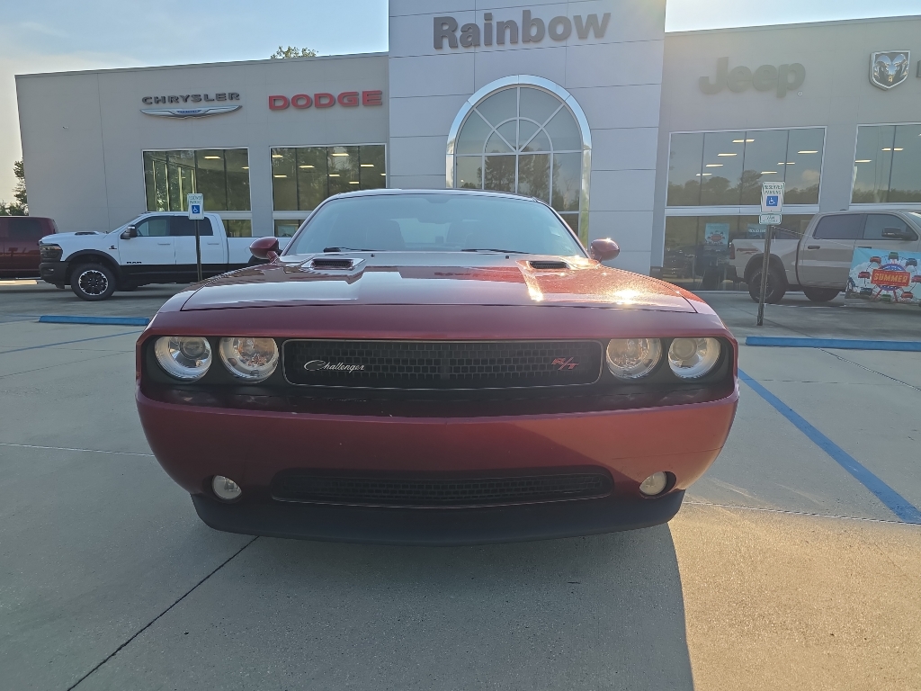 2014 Dodge Challenger R/T photo 2