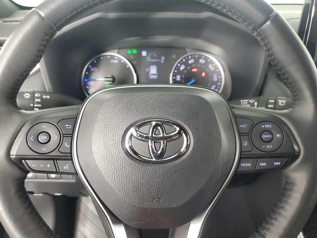 2022 Toyota RAV4 Hybrid SE photo 19
