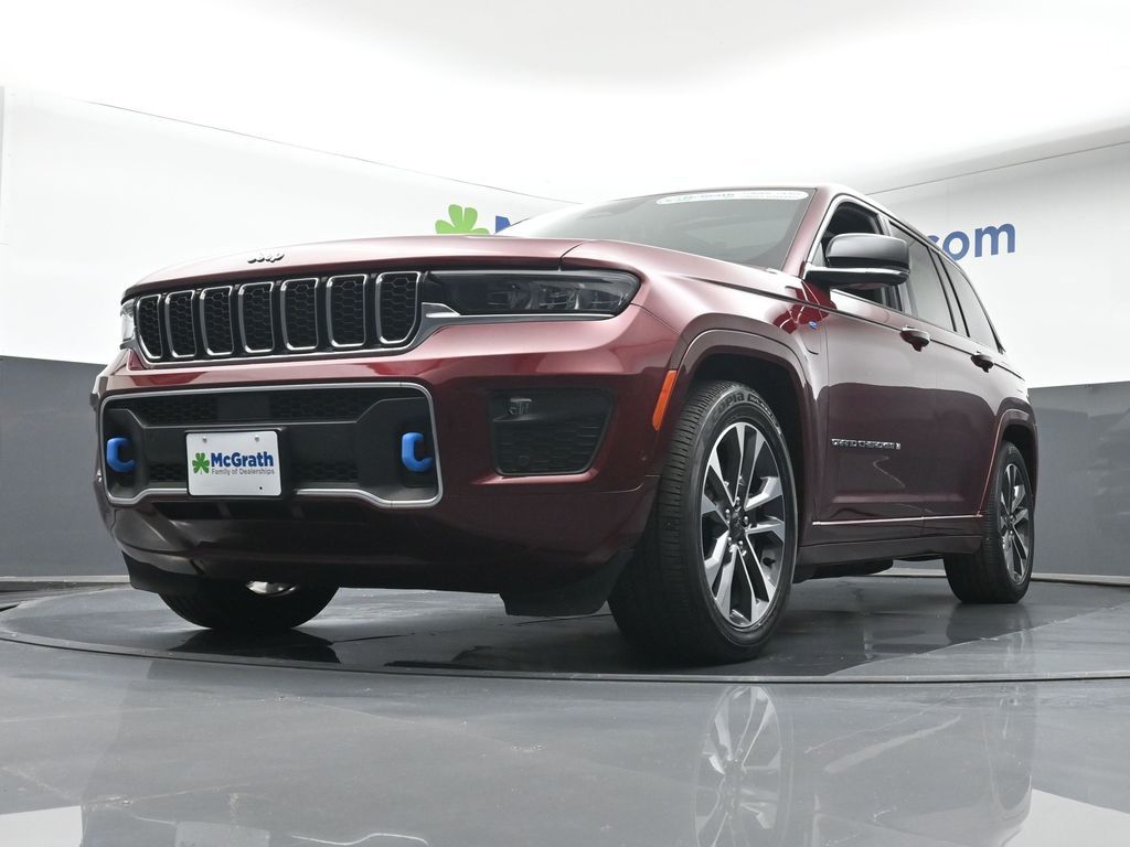 2023 Jeep Grand Cherokee Overland 4xe photo 3