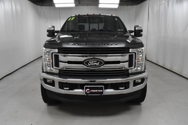 2017 Ford F-250 XLT photo 3