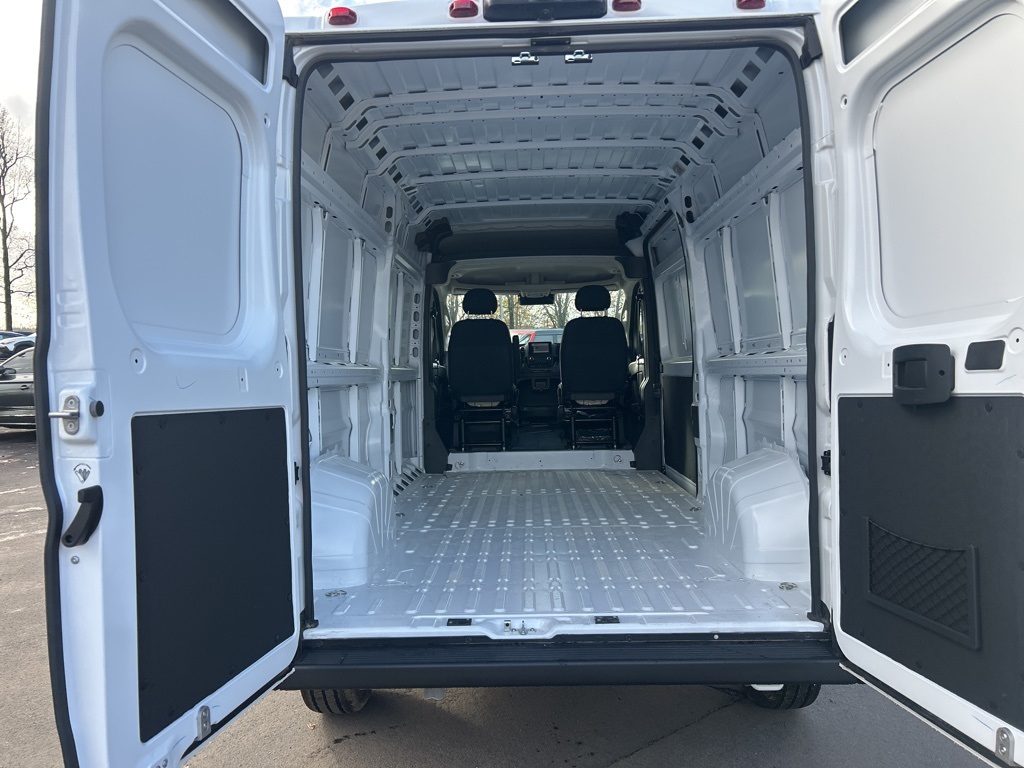 2025 Ram ProMaster 2500 photo 4