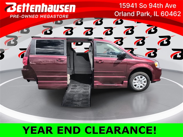 2017 Dodge Grand Caravan SE's photo