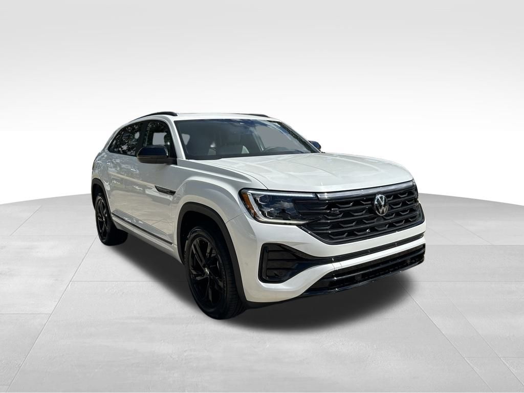 2026 Volkswagen Atlas Cross Sport SEL R-Line photo 2