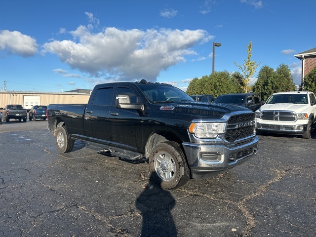 2024 Ram 2500 Tradesman photo 2