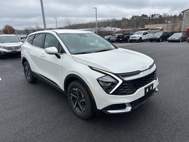 2023 Kia Sportage Hybrid LX photo 2