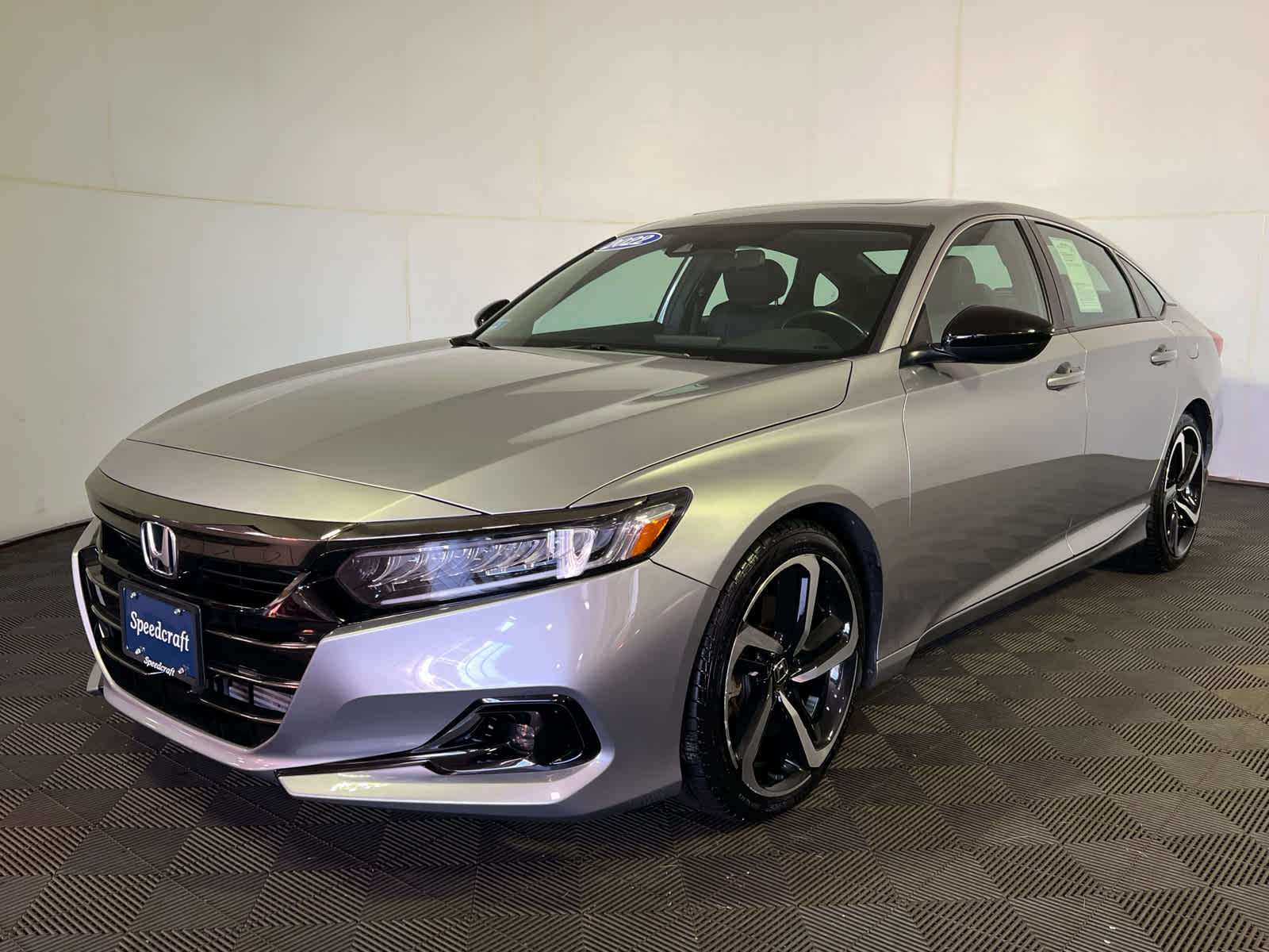 2022 Honda Accord Sport 2.0T photo 3