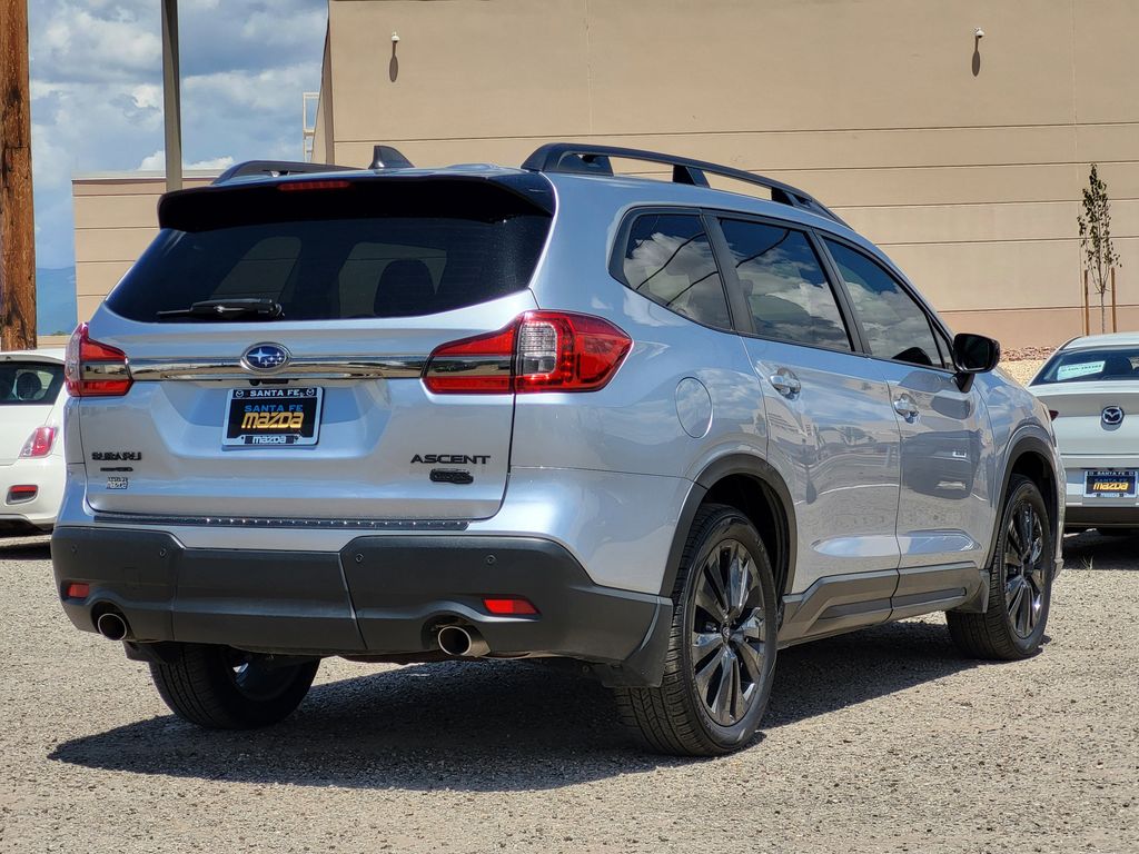 2022 Subaru Ascent Onyx Edition photo 4