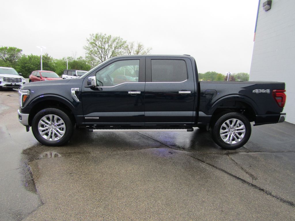 2025 Ford F-150 Lariat photo 2