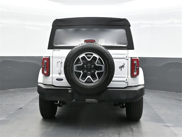 2024 Ford Bronco Outer Banks photo 2