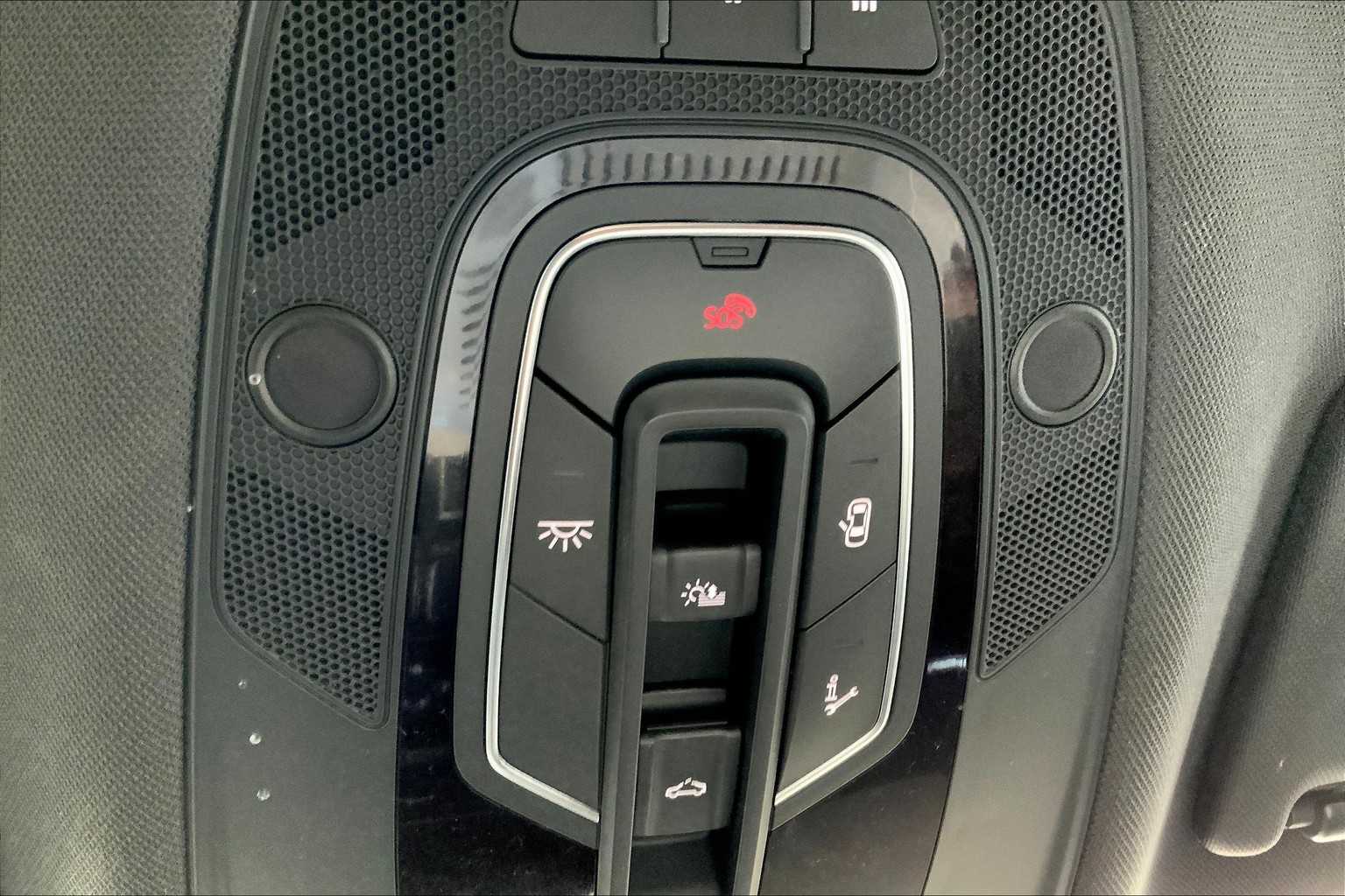 2018 Audi Q5 Premium Plus photo 32