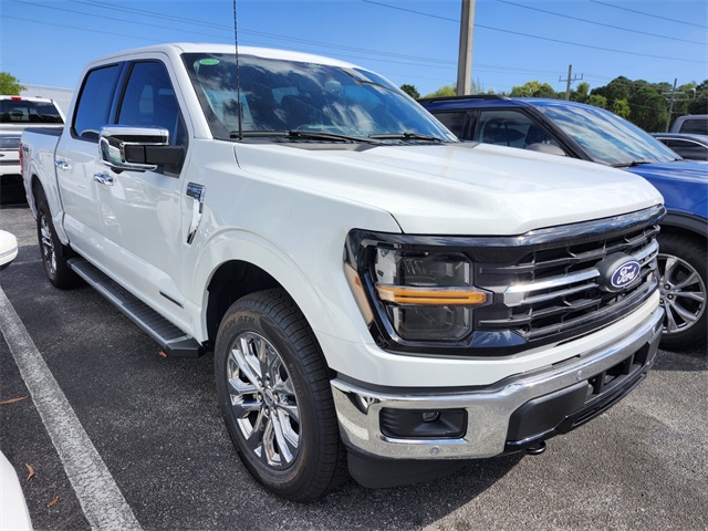 2024 Ford F-150 XLT photo 2