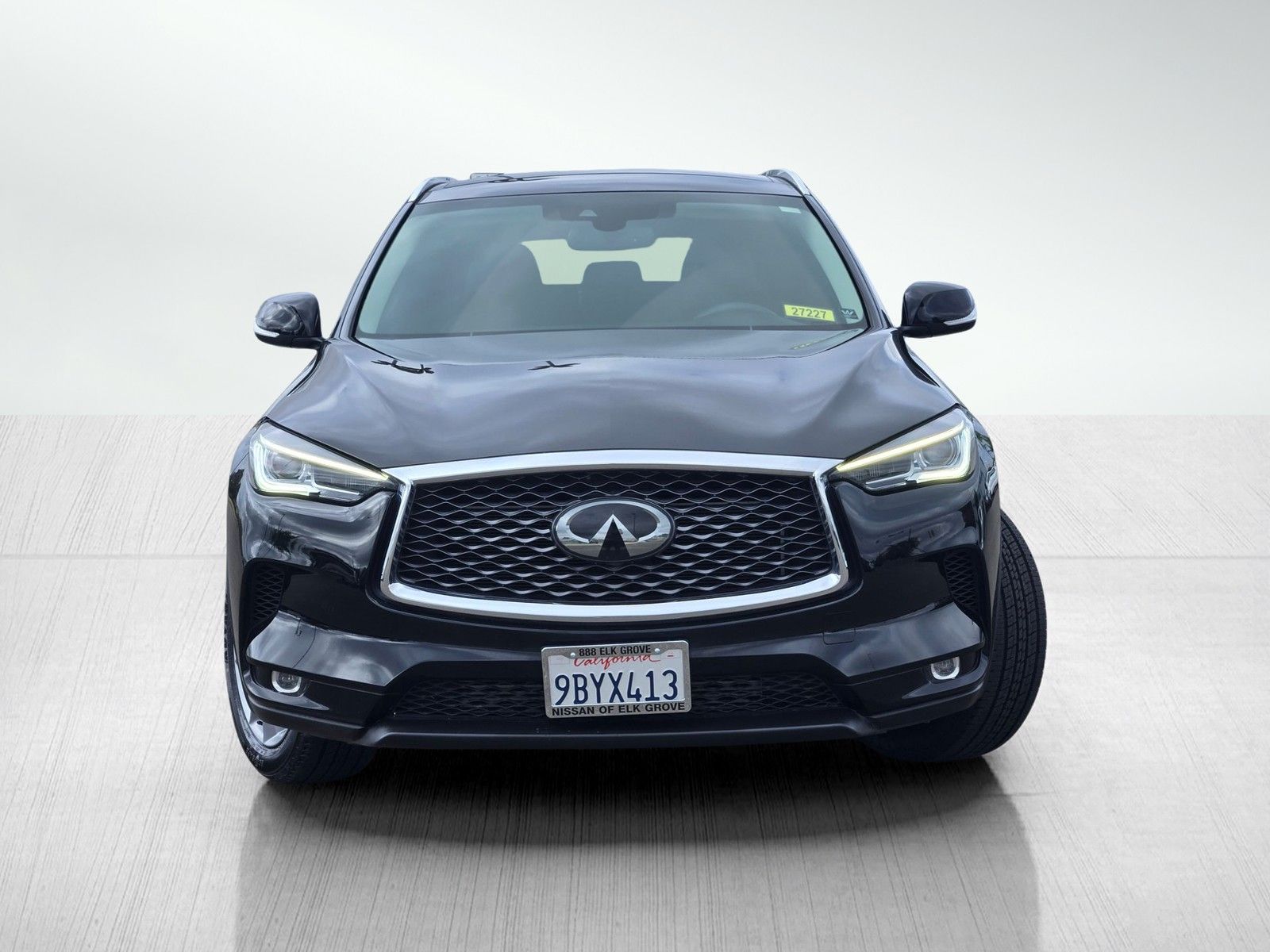 2022 Infiniti QX50 Luxe photo 2