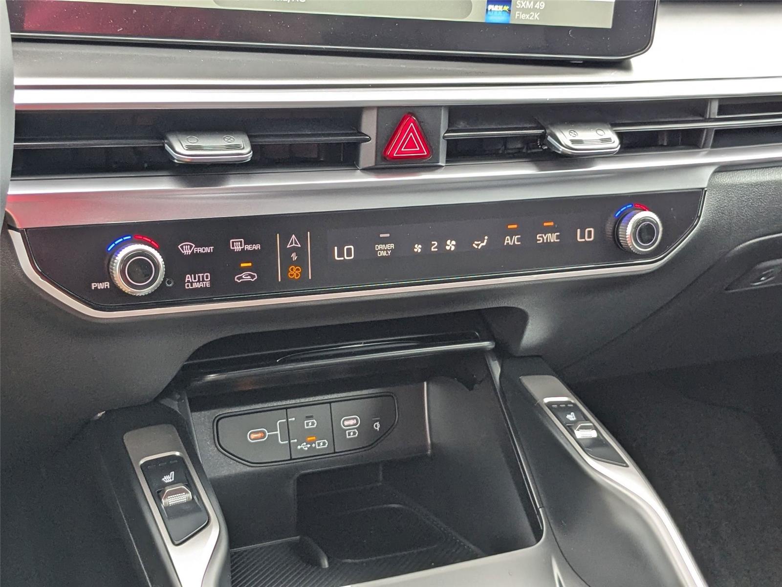2025 Kia Sorento Plug-In Hybrid EX photo 21