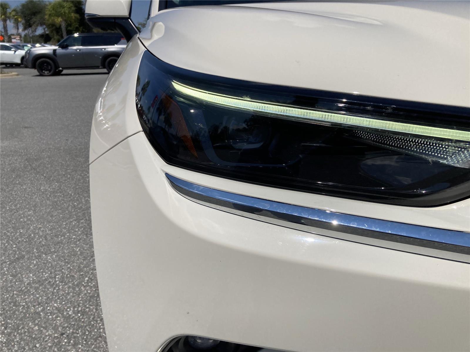 2024 Toyota Grand Highlander Hybrid Limited photo 10