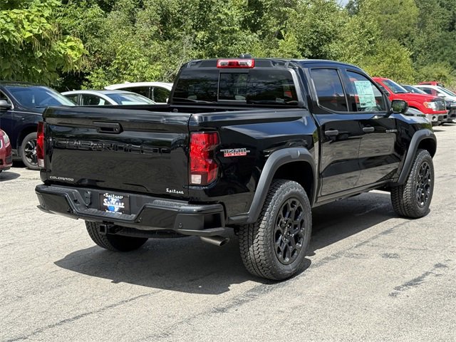2026 Chevrolet Colorado Trail Boss photo 3