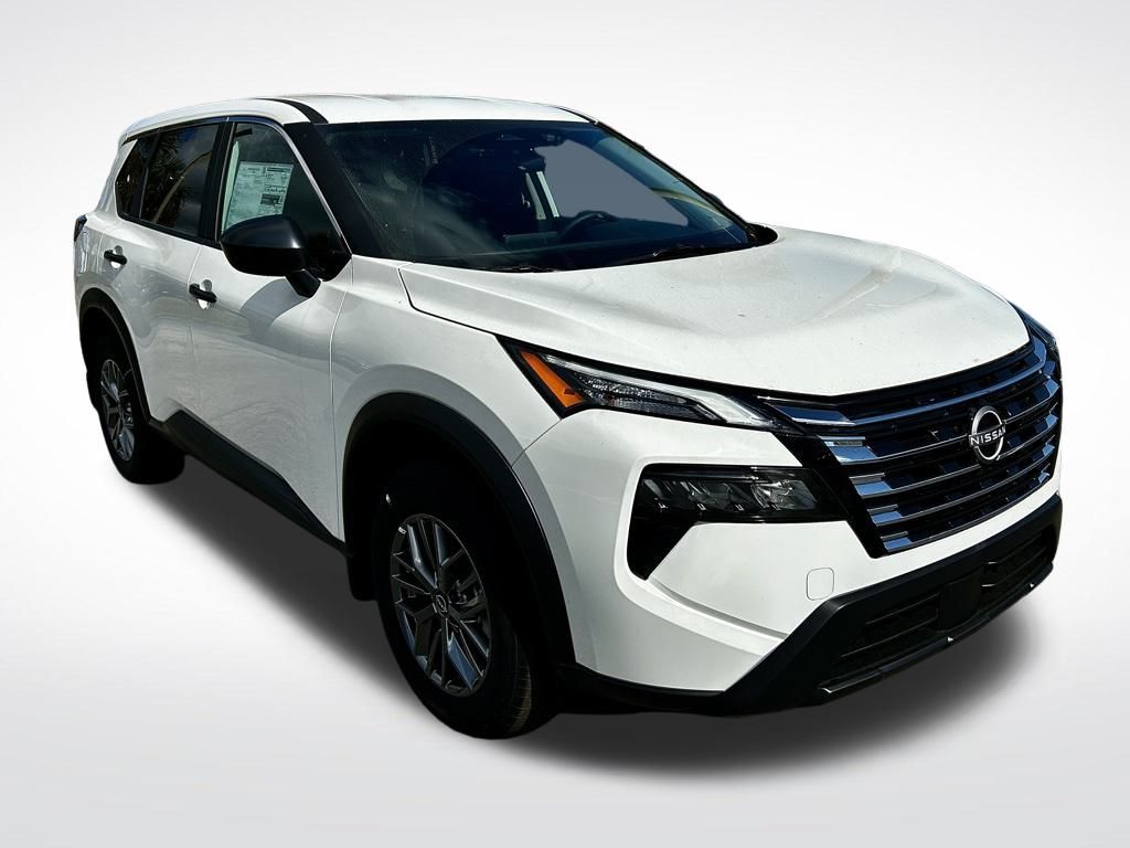 2025 Nissan Rogue S photo 3