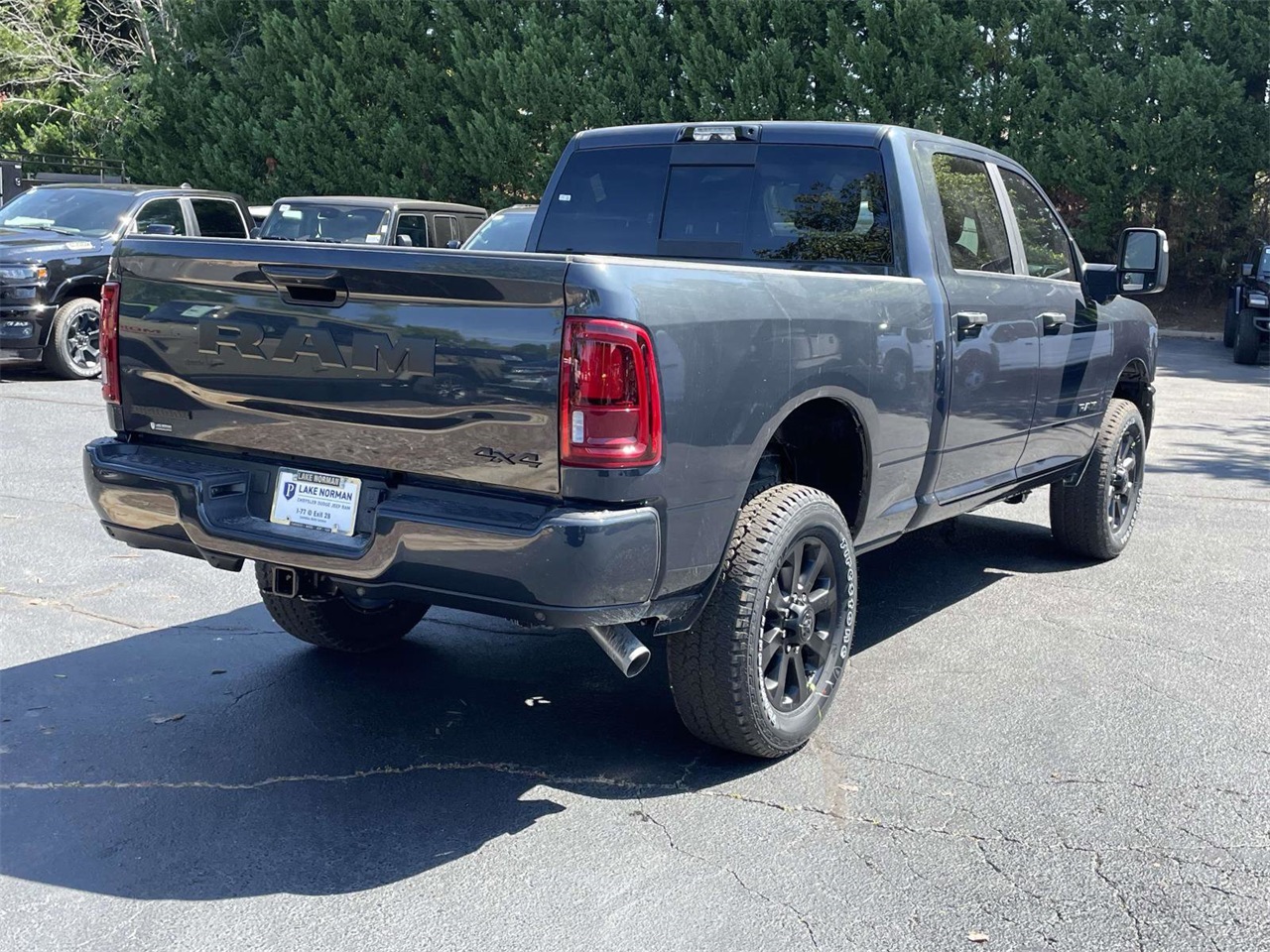 2026 Ram 2500 Big Horn photo 8
