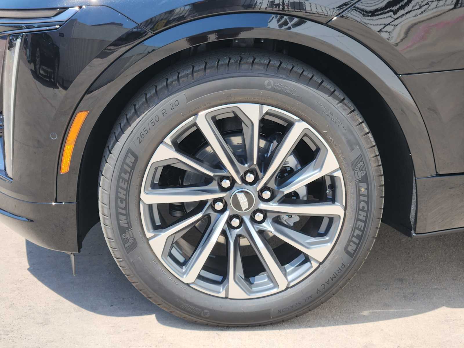 2026 Cadillac Lyriq Sport photo 5