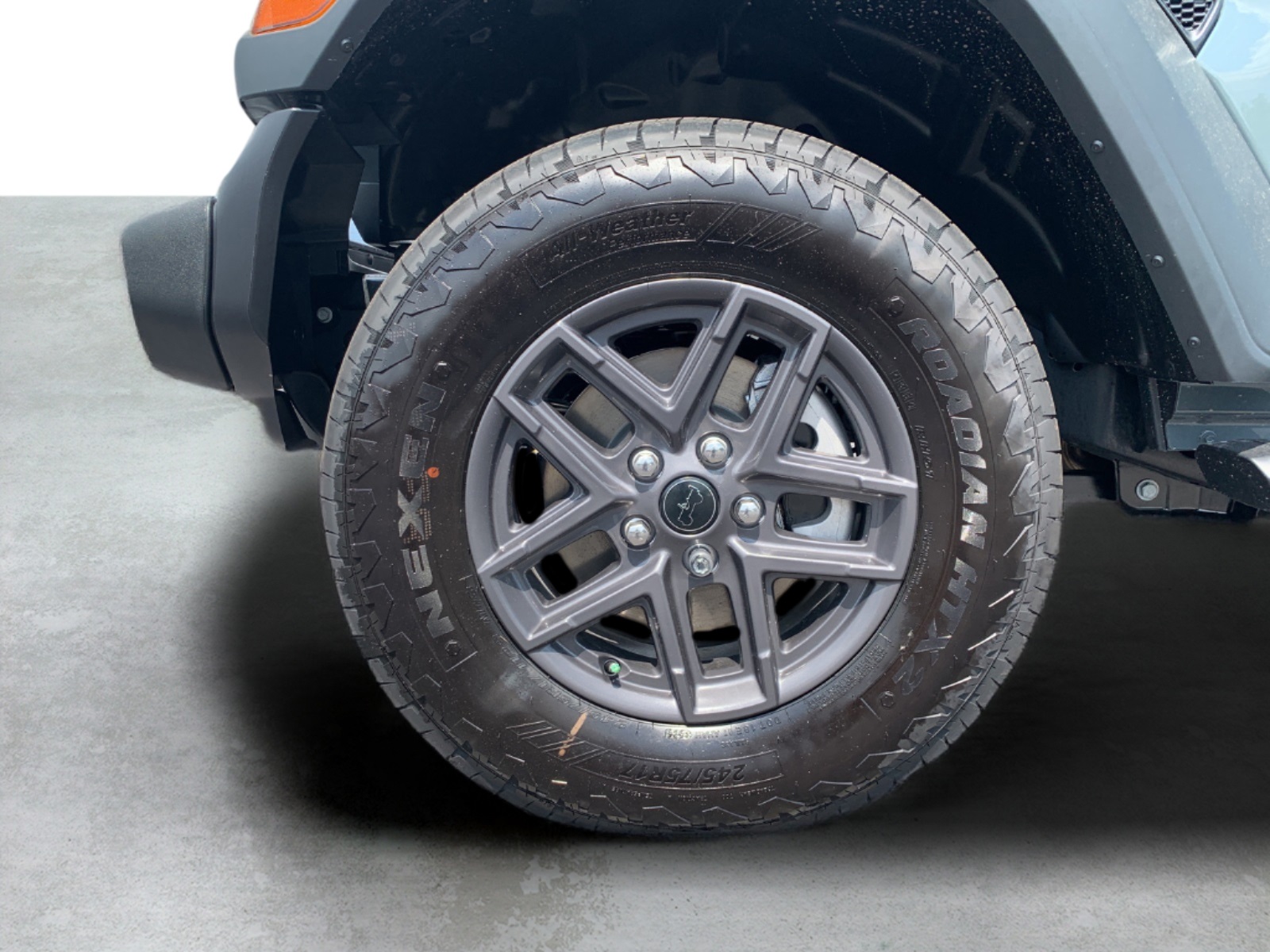 2025 Jeep Wrangler Sport S photo 9
