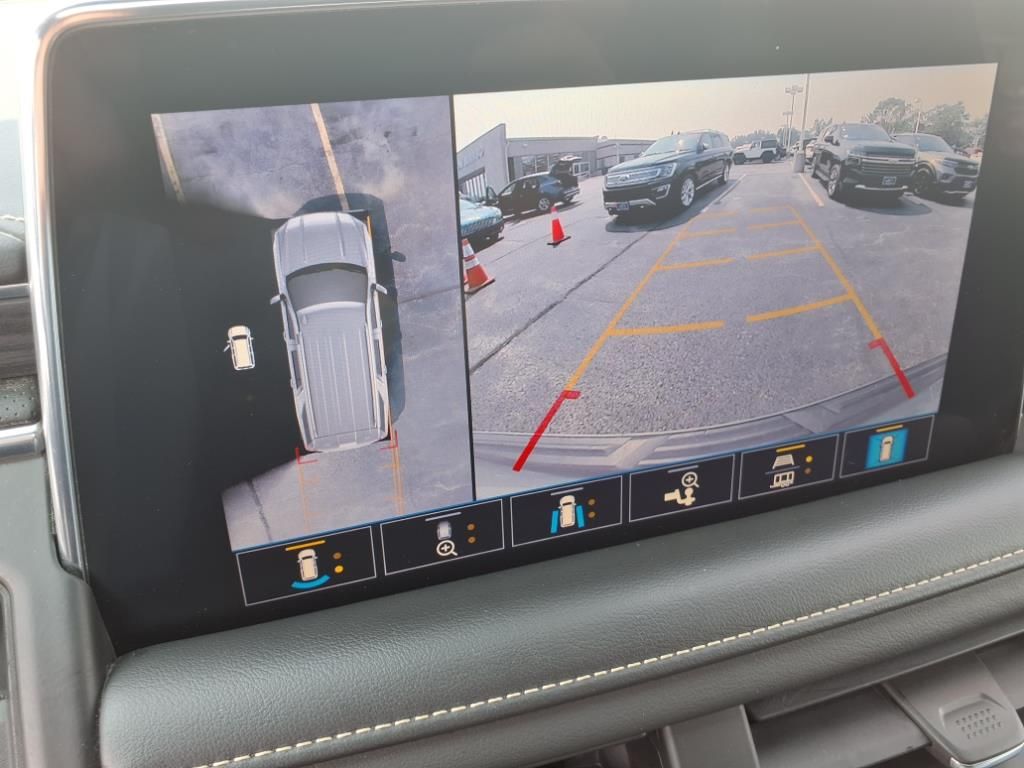 2021 GMC YUKON XL - Image 18