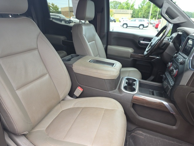 2021 Chevrolet Silverado 1500 RST photo 12