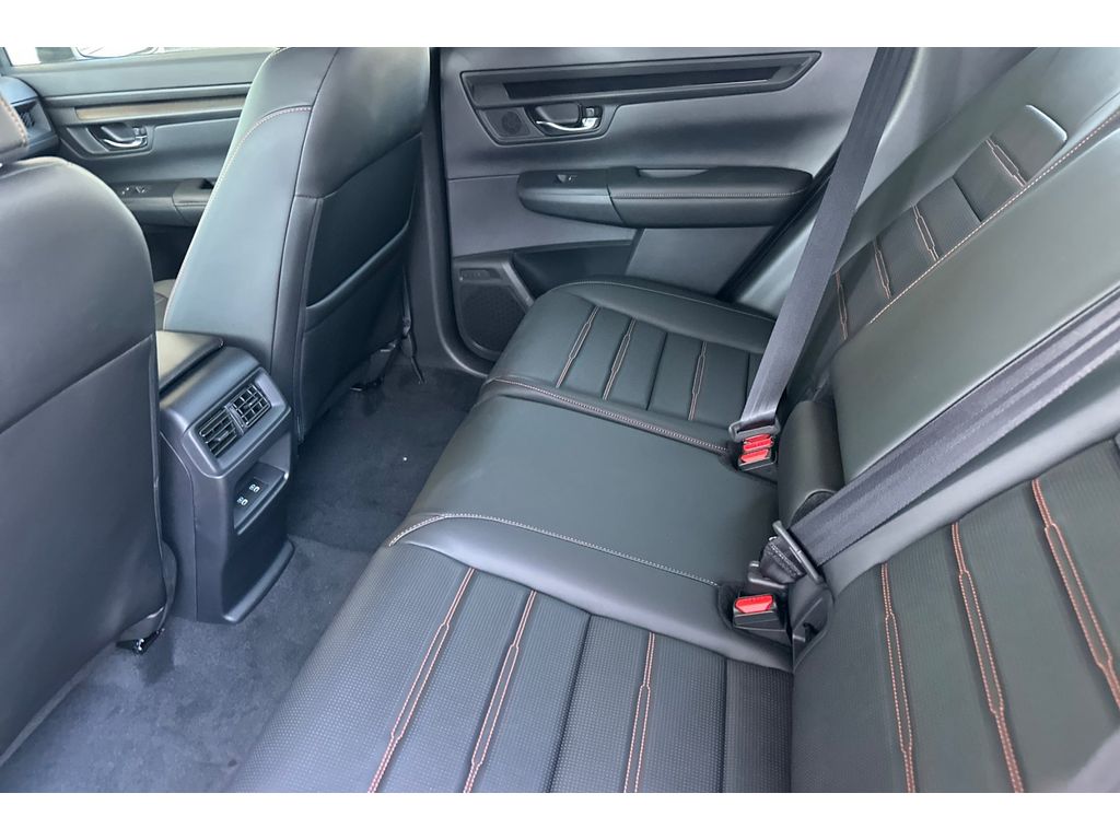 2026 Honda CR-V Hybrid Sport-L photo 11
