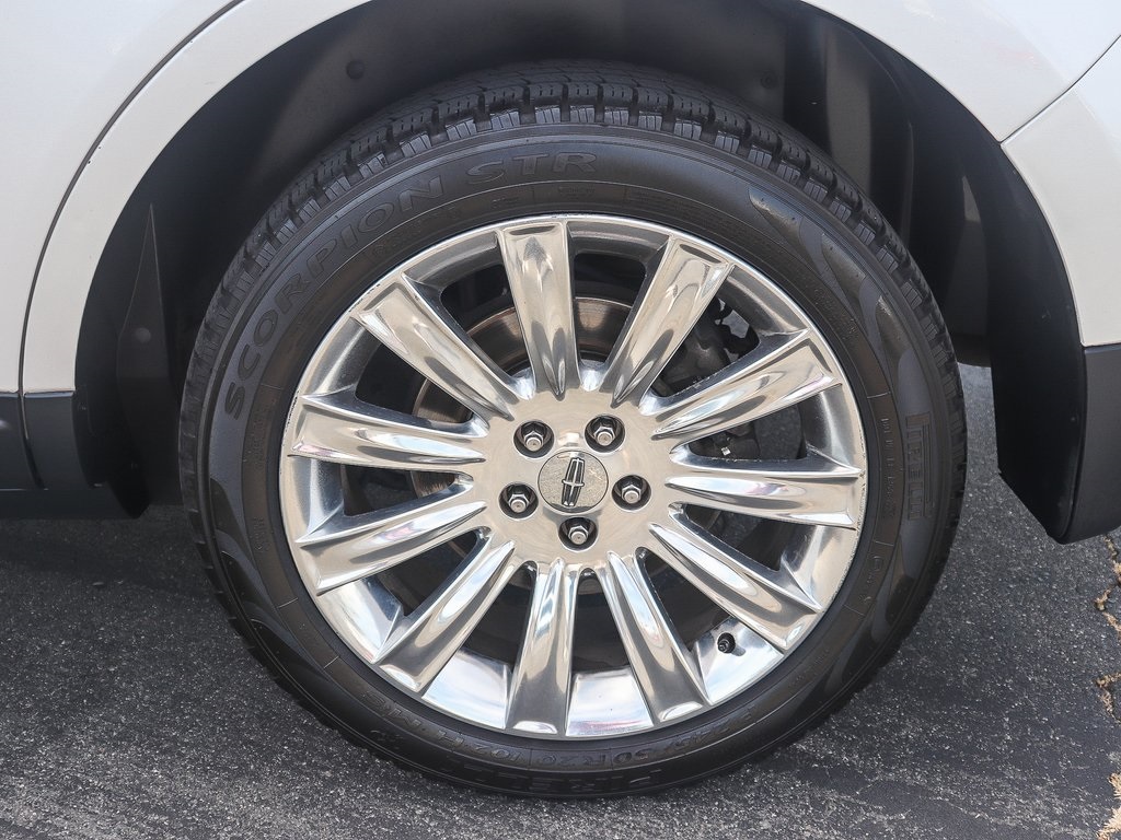2014 Lincoln MKX Base photo 9