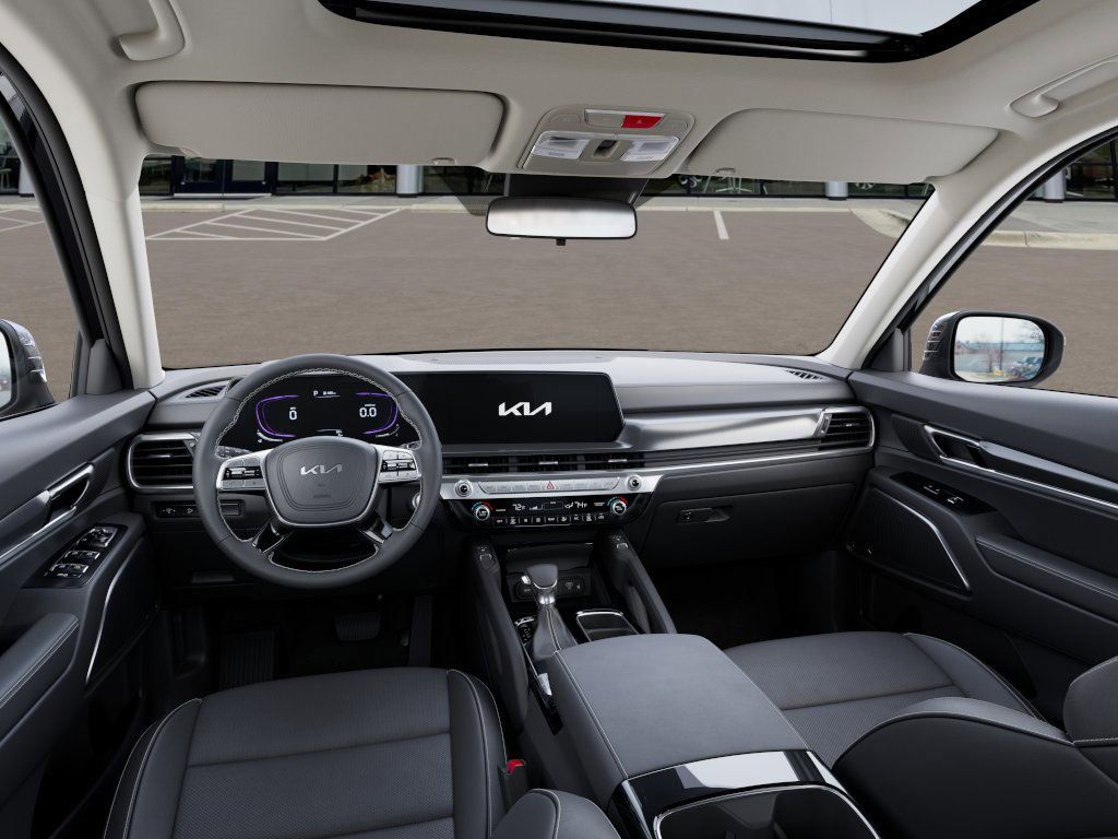 2025 Kia Telluride S photo 12