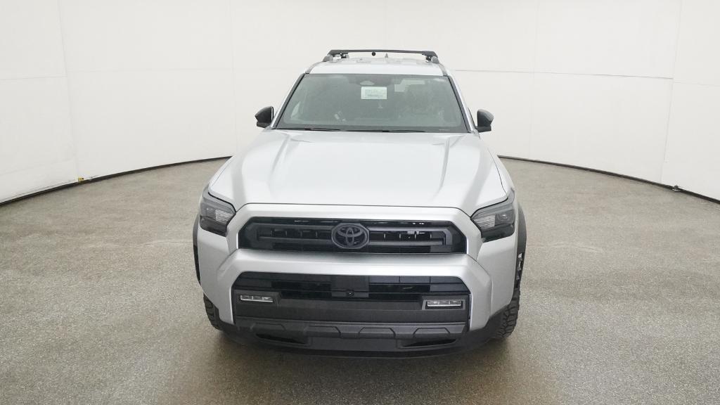 2025 Toyota 4Runner SR5 photo 3