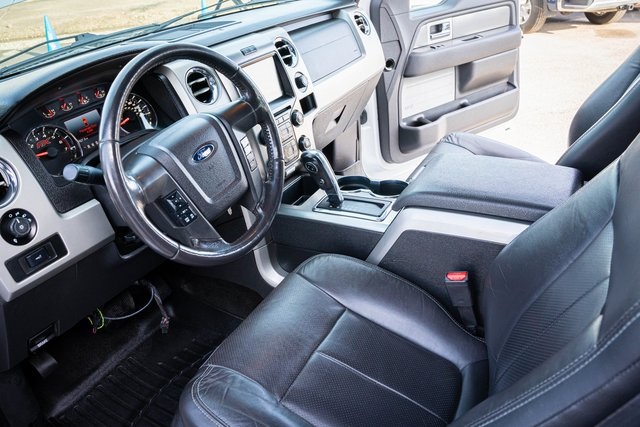 2014 Ford F-150 XLT photo 12